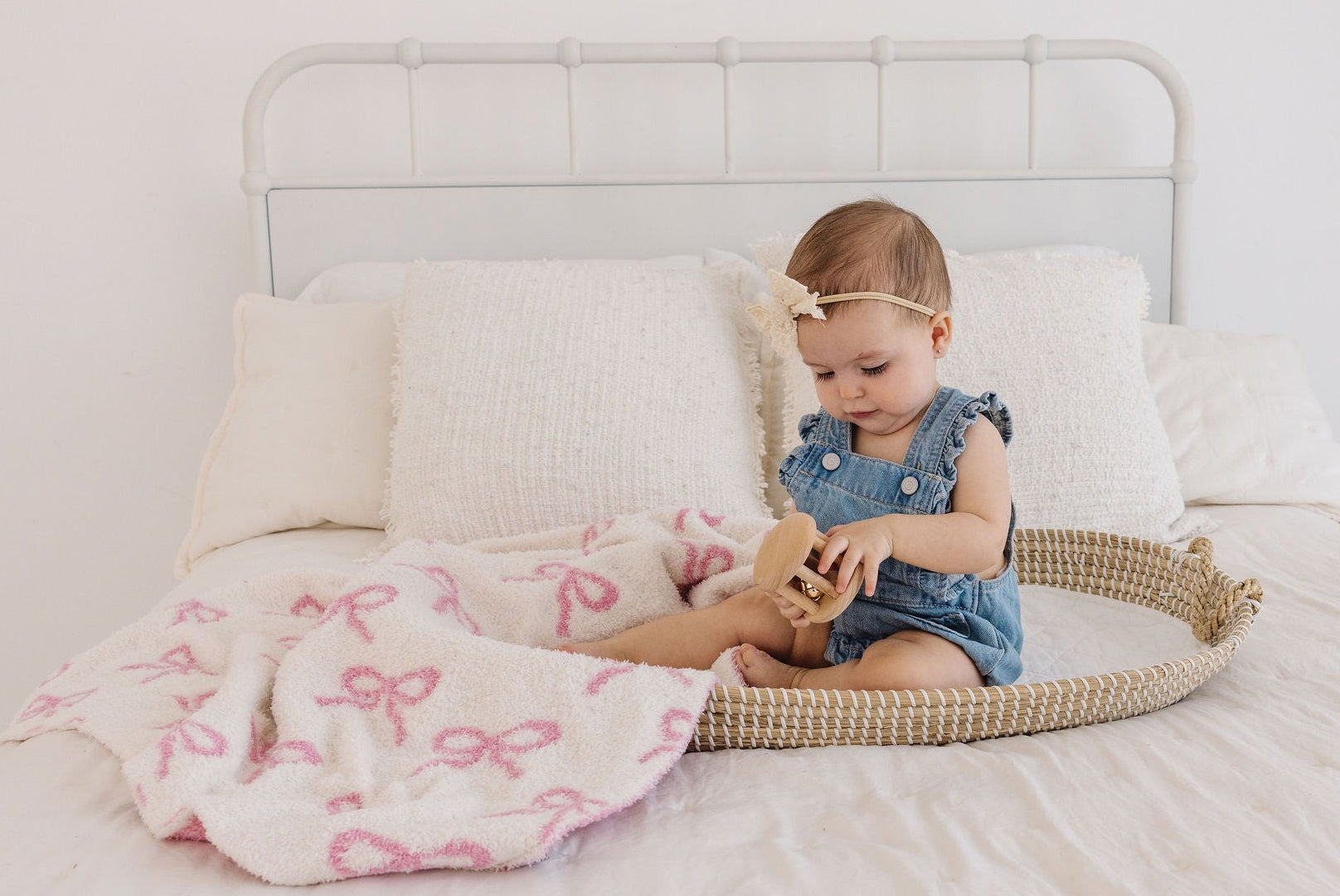 Bow Plush Blanket