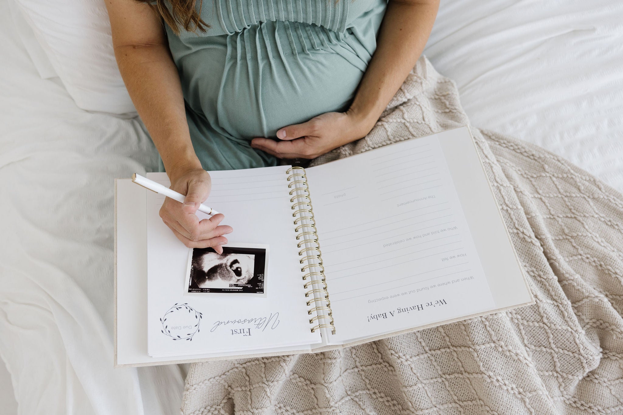 Pregnancy Journal - Concealed Spiral