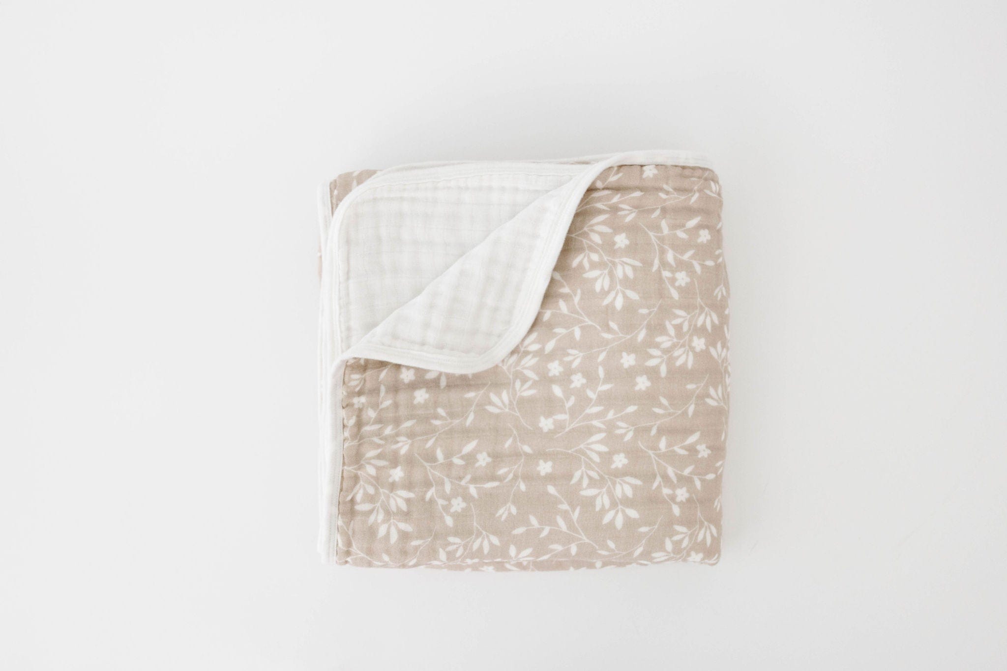 Organic Muslin Quilt - Vines